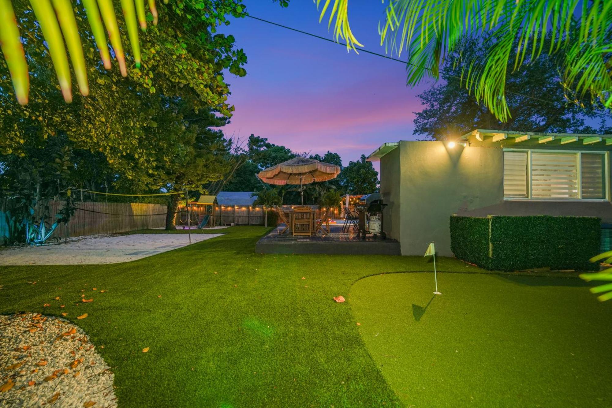 La Playita 4-br Heated Pool 16 Guests *